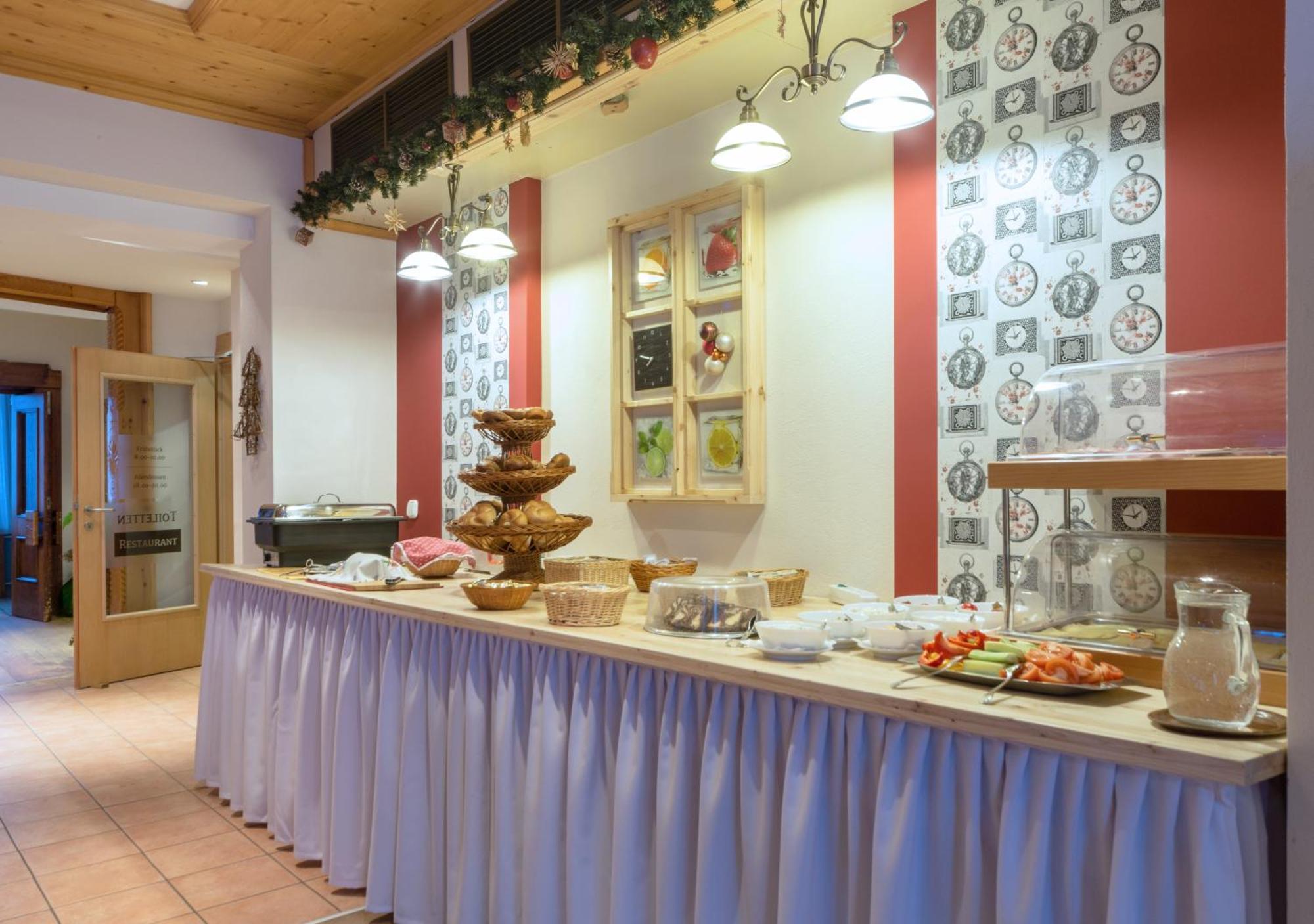 Hotel Aquamarin Bad Mitterndorf Eksteriør bilde