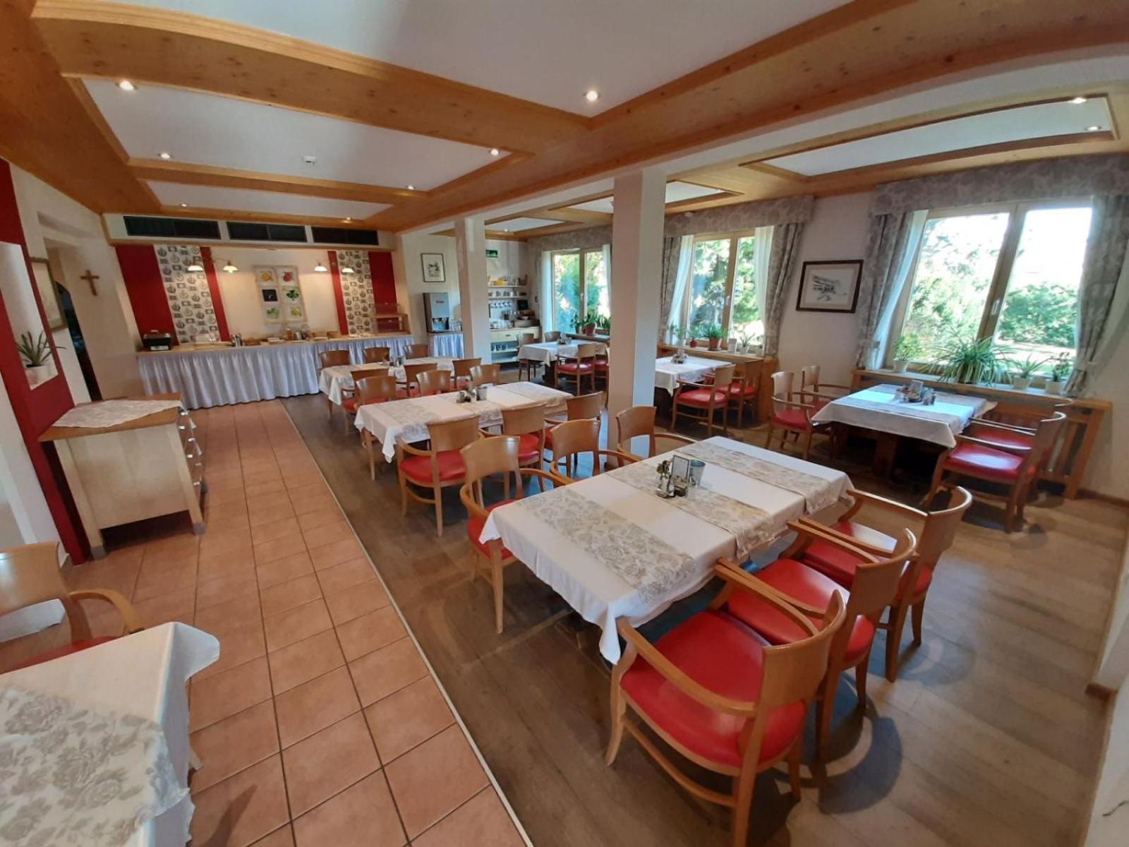Hotel Aquamarin Bad Mitterndorf Eksteriør bilde